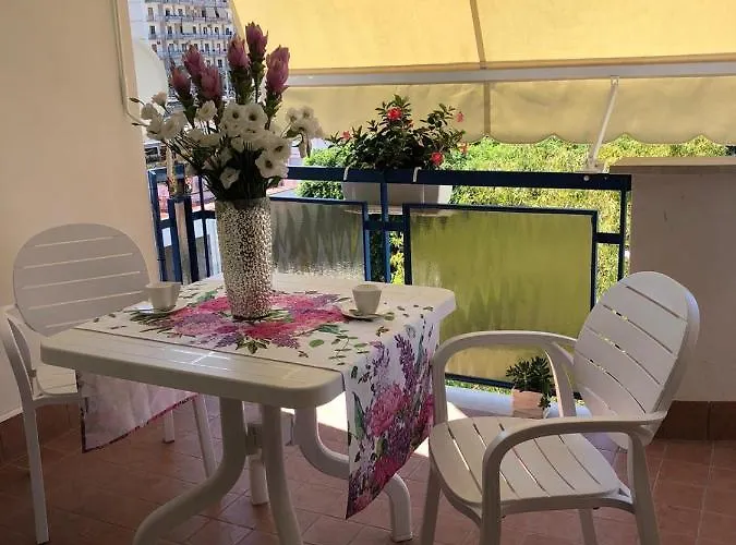 Bed & Breakfast The Place Piazza Lauro Sorrento