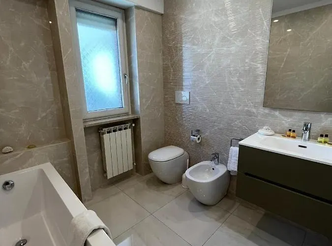 Bed & Breakfast The Place Piazza Lauro Sorrento