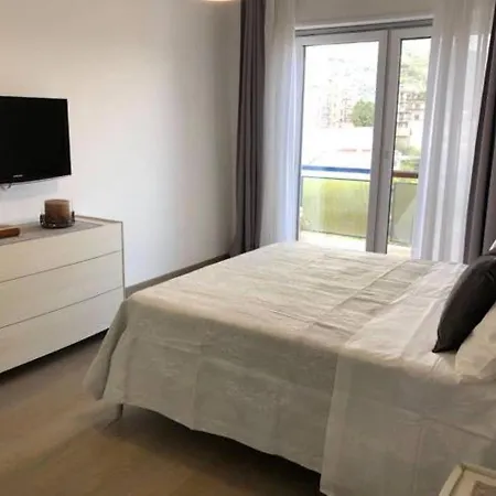 The Place Piazza Lauro فندق مبيت وإفطار سورينتو