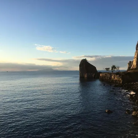 The Place Piazza Lauro 3*