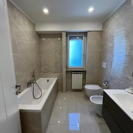 The Place Piazza Lauro فندق مبيت وإفطار سورينتو