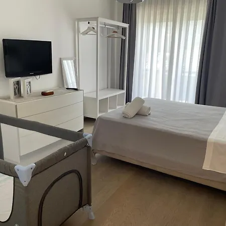 فندق مبيت وإفطار The Place Piazza Lauro سورينتو